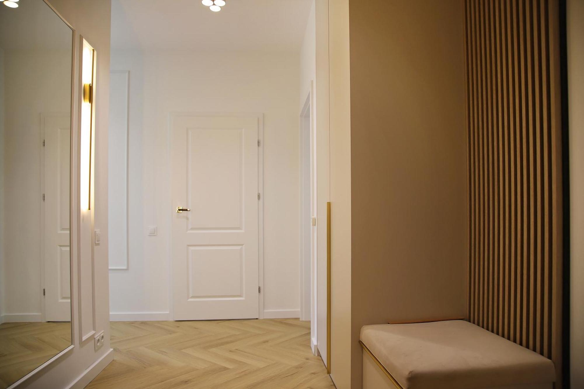 Take Your Time Apartment *
